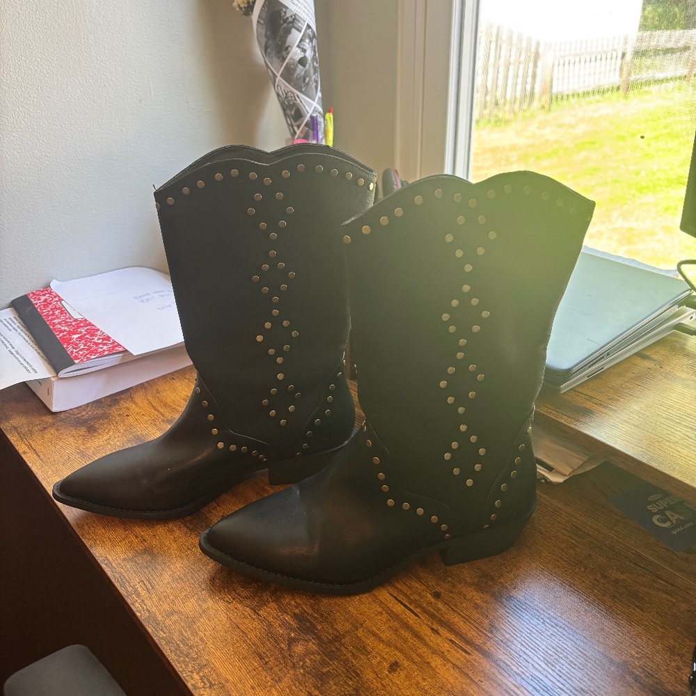 Fashion Nova Boots